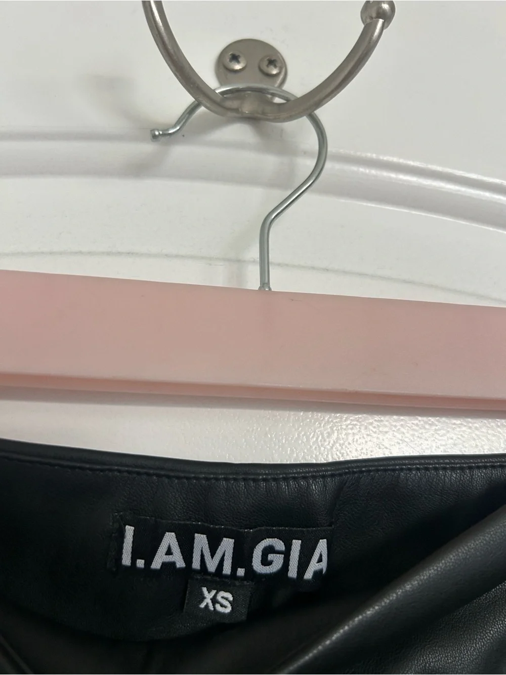 I.AM.GIA am gia
